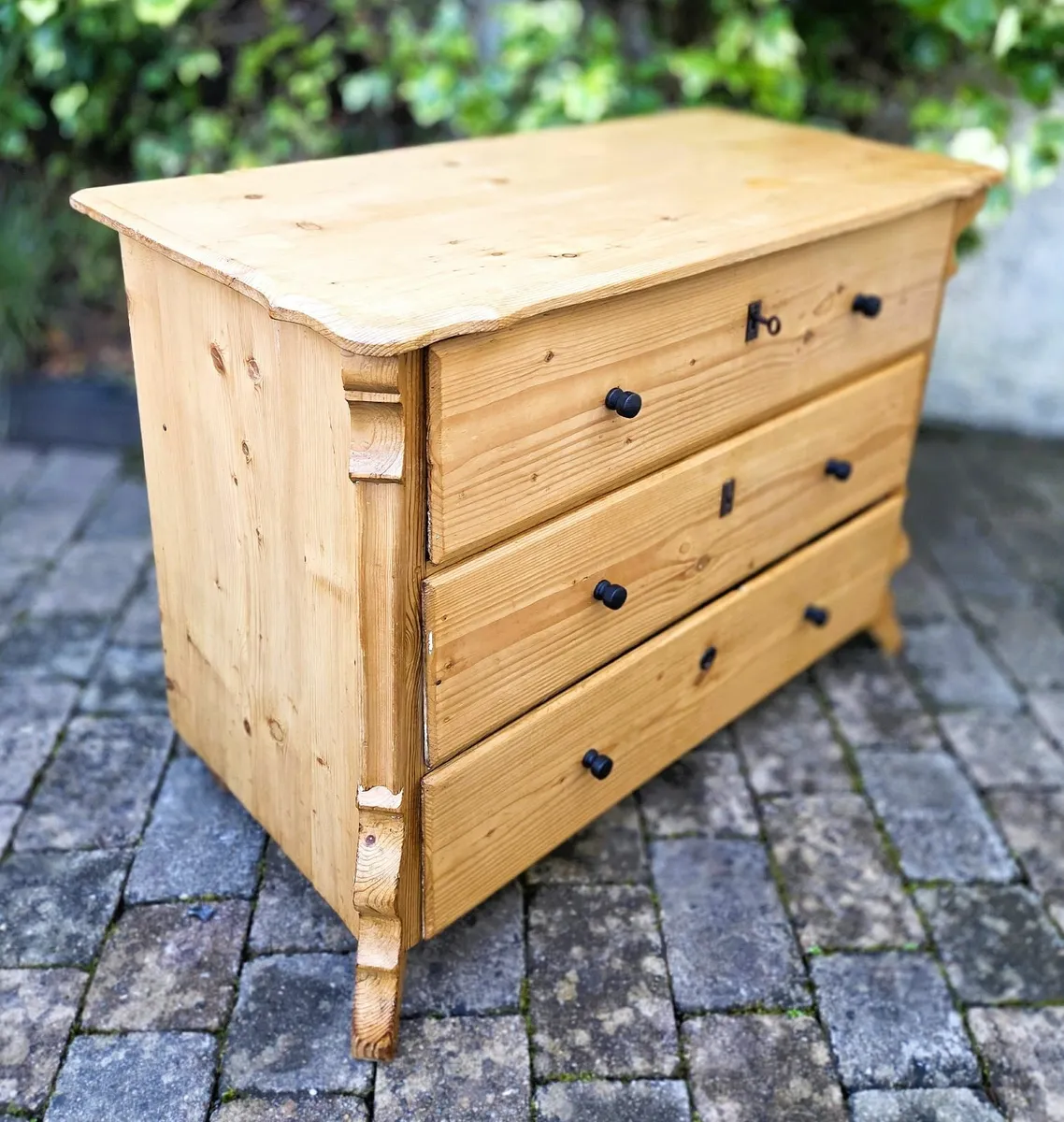 Victorian Pine Chest -Circa 1890 - Image 3