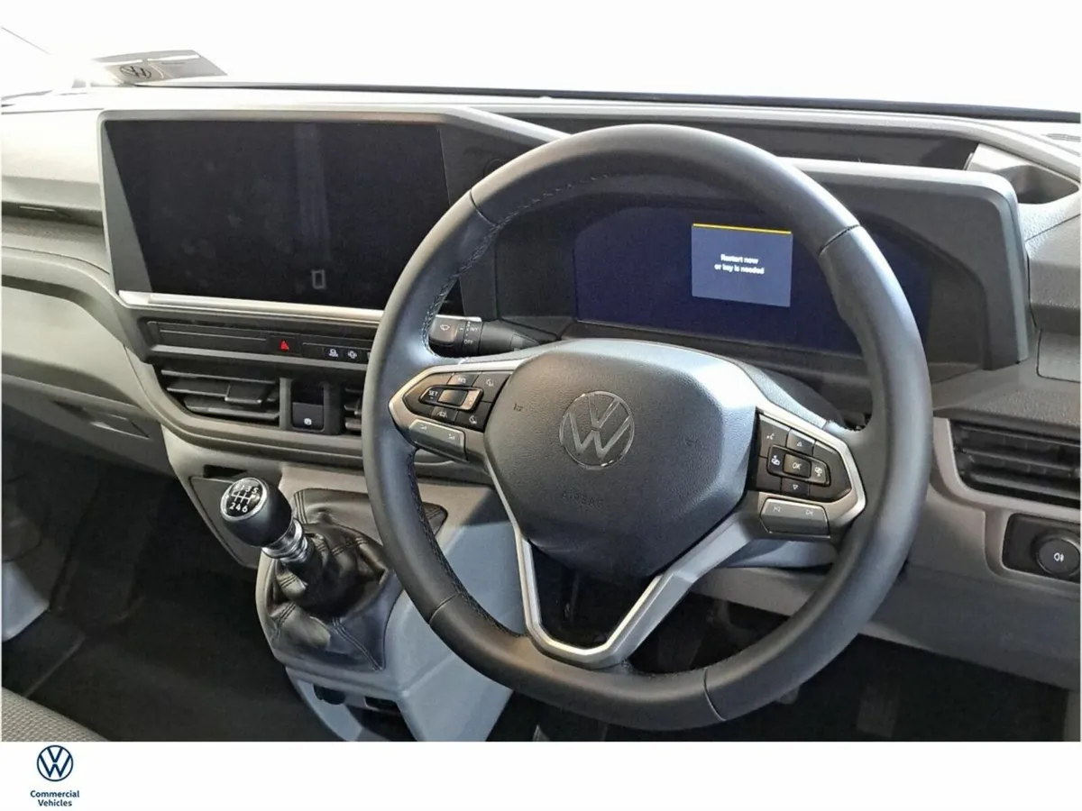 Volkswagen Transporter Trendline Trail Edition - Image 4