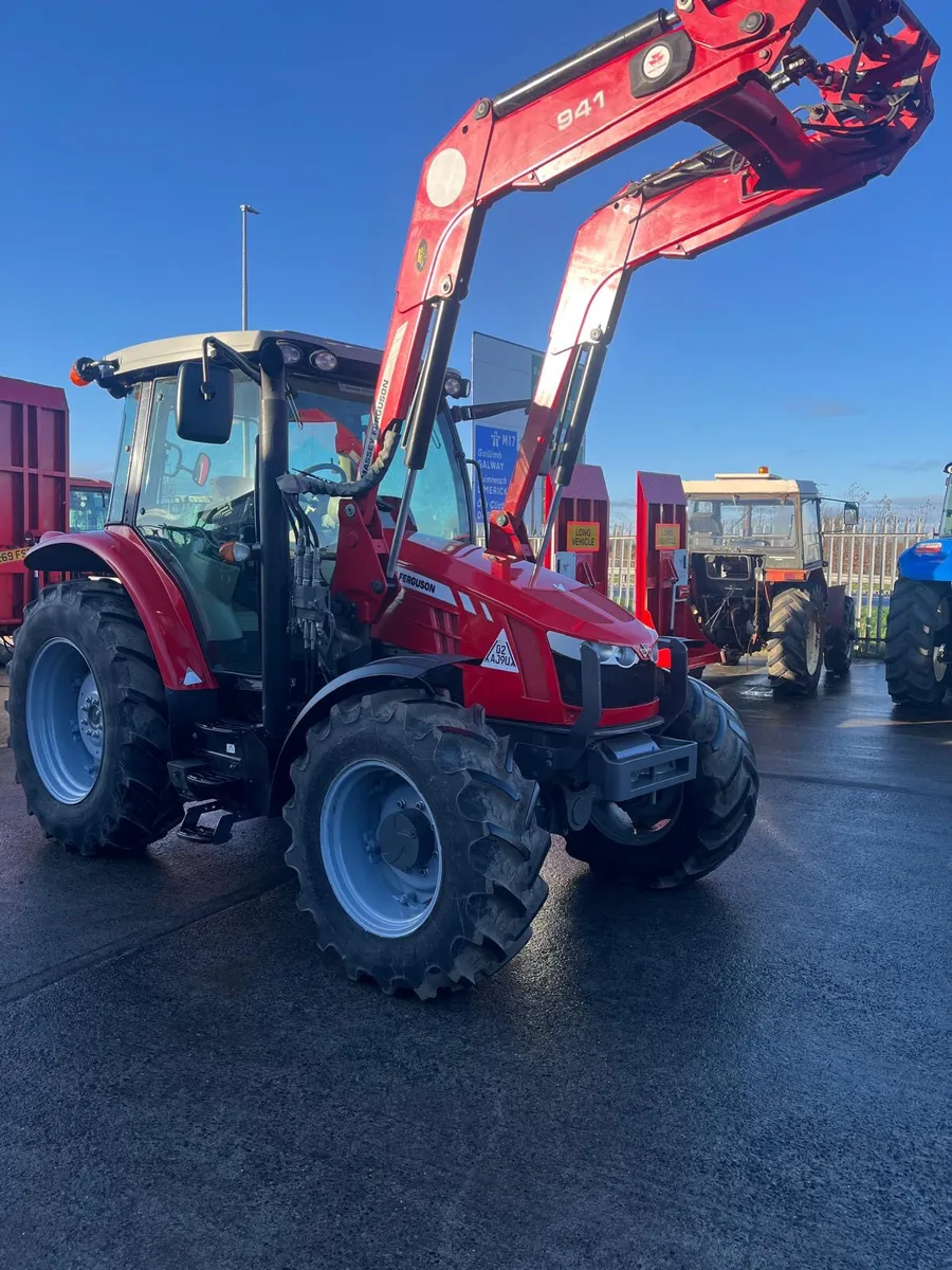 Massey Ferguson 5612 - Image 4