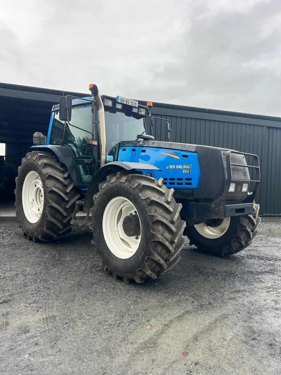 1999 Valtra 8550 Mega Long Wheel Base - Image 2