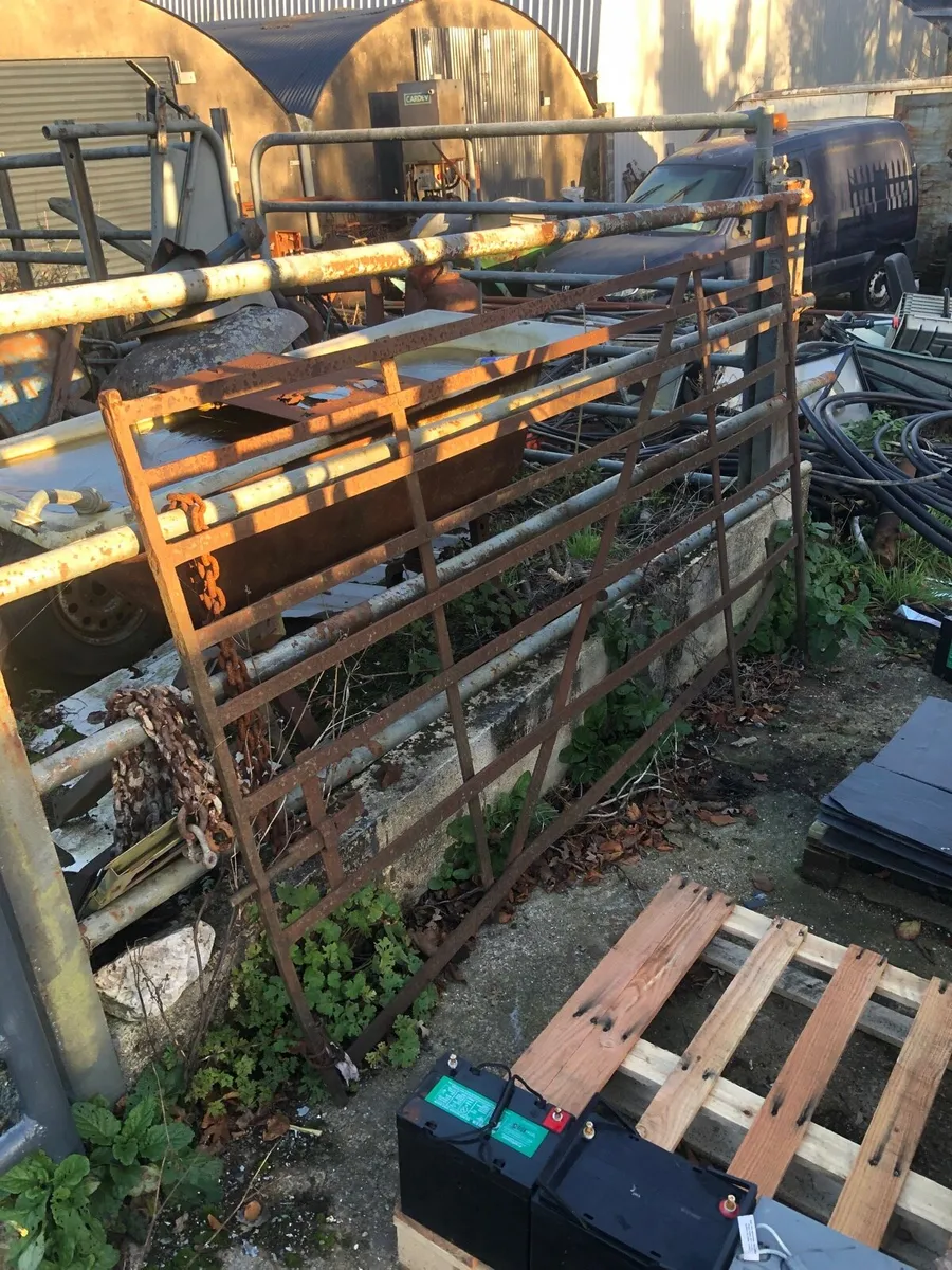 Forged farmyard gates - Image 1