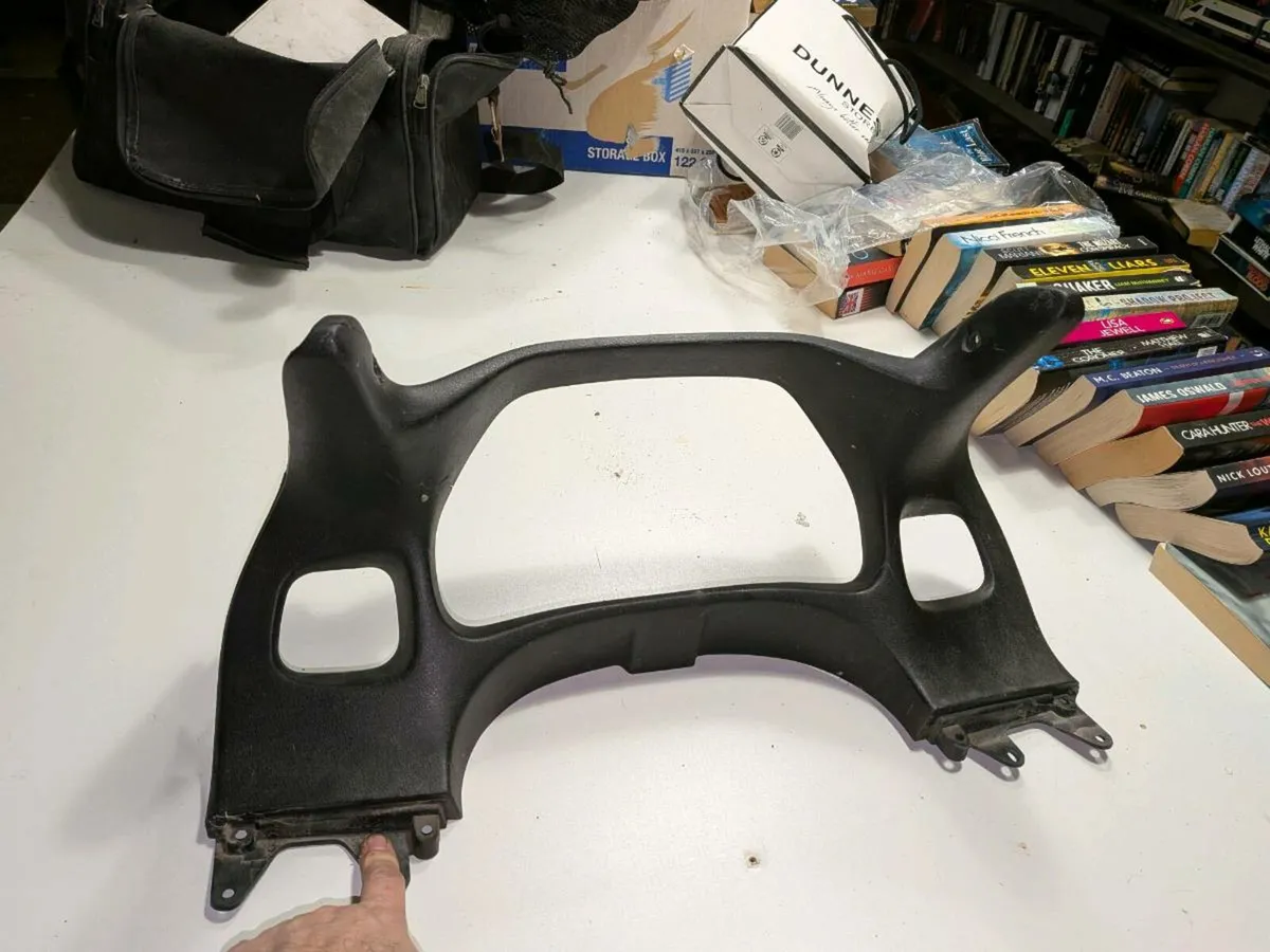 ST1100 parts - Image 4