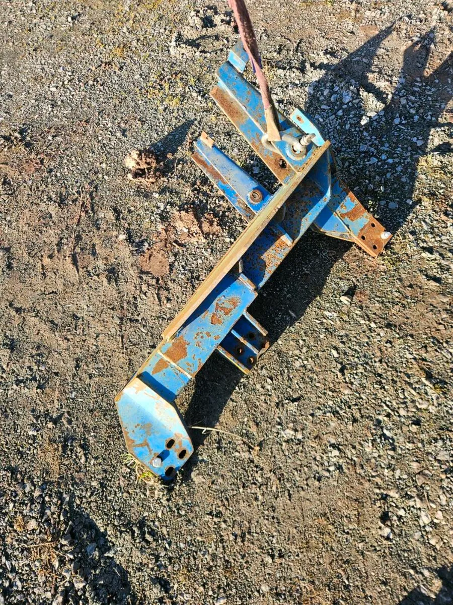 Tanco loader brackets to suit 8111 7711 7245 etc - Image 2