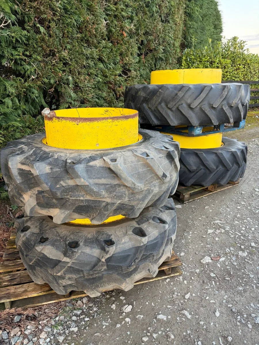 Stocks dual wheels - Image 2