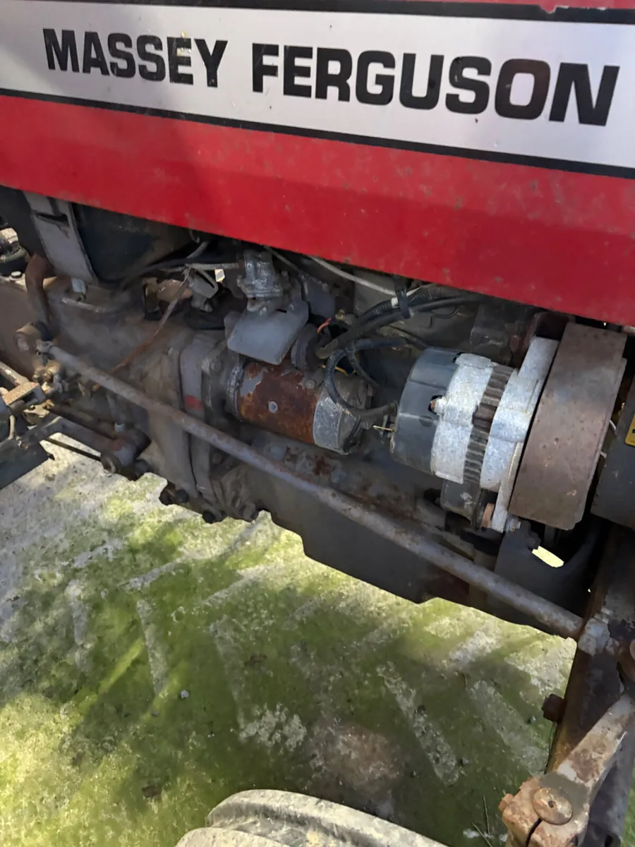 Massey Ferguson 240 - Image 4