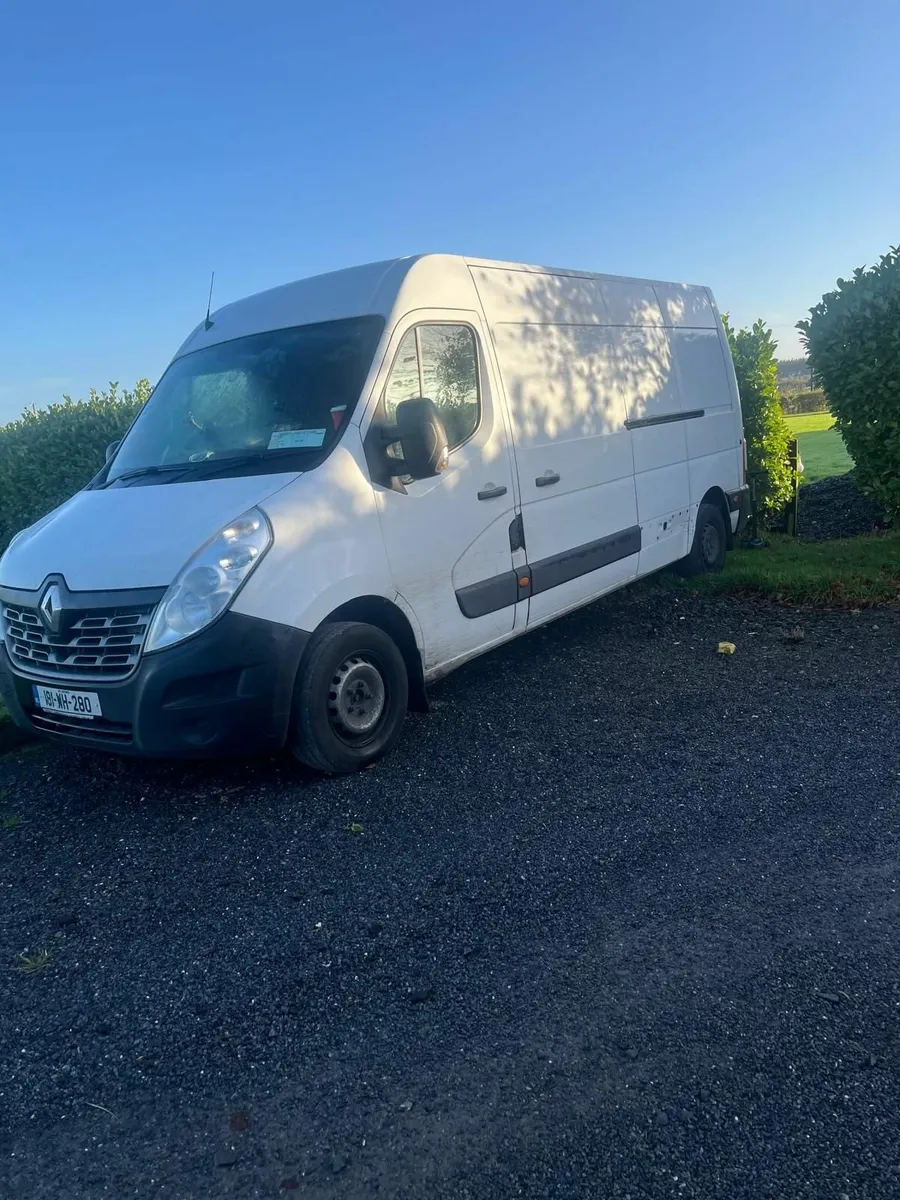 Renault Master 2019 - Image 2