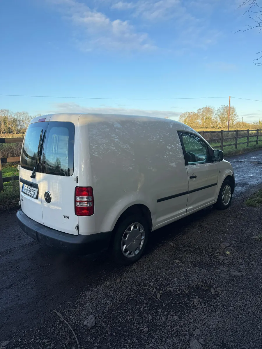 Volkswagen Caddy 2012 - Image 4