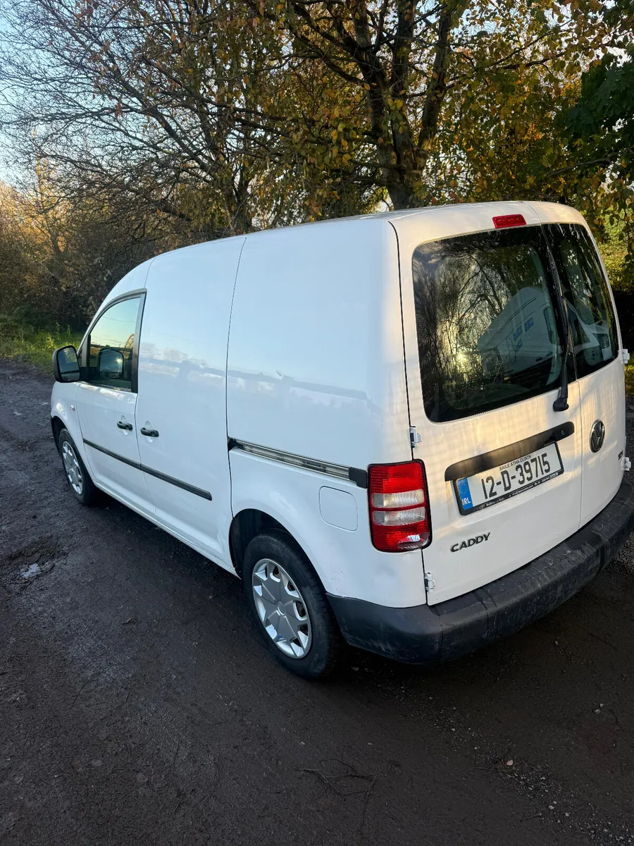 Volkswagen Caddy 2012 - Image 3