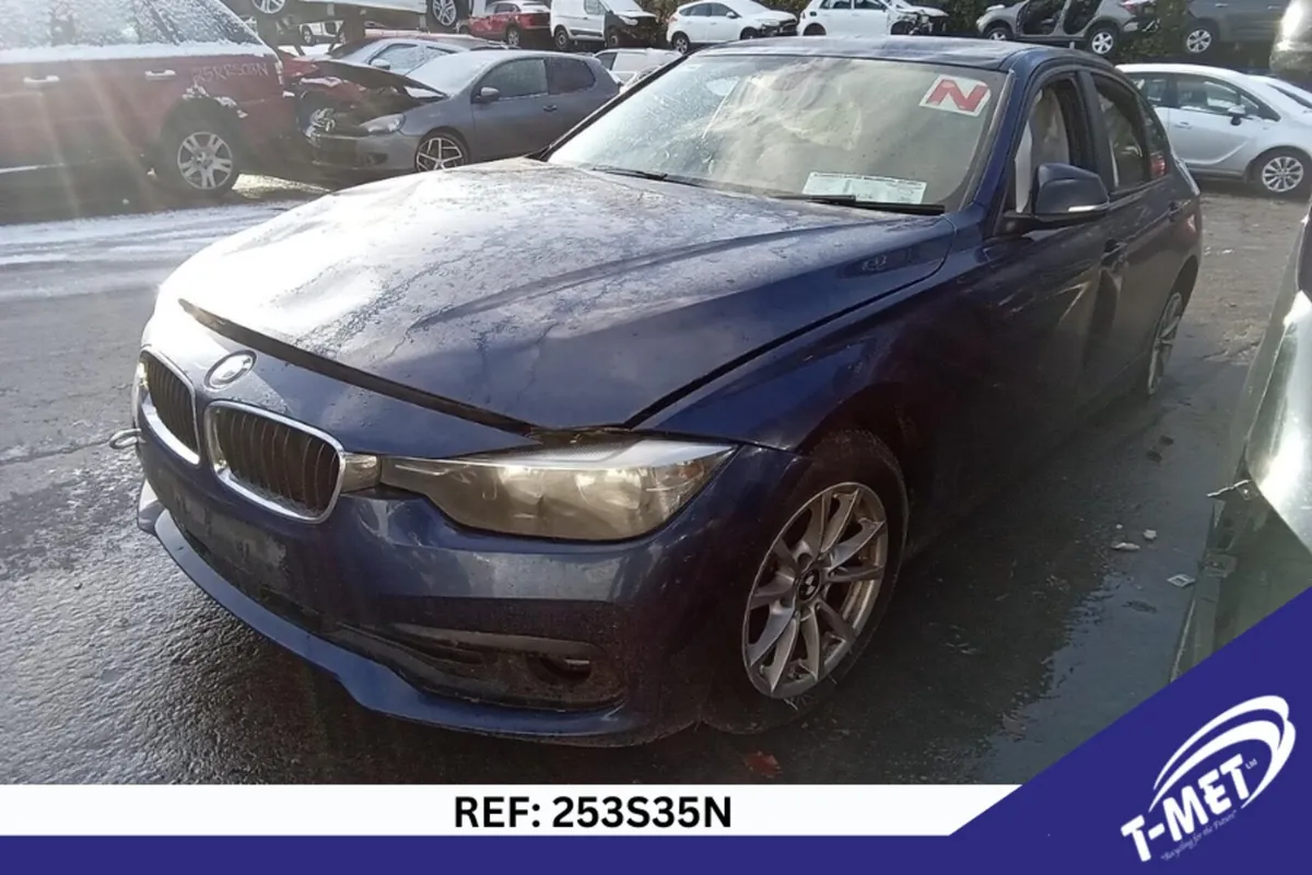 2015 BMW 320D BREAKING FOR PARTS - Image 4