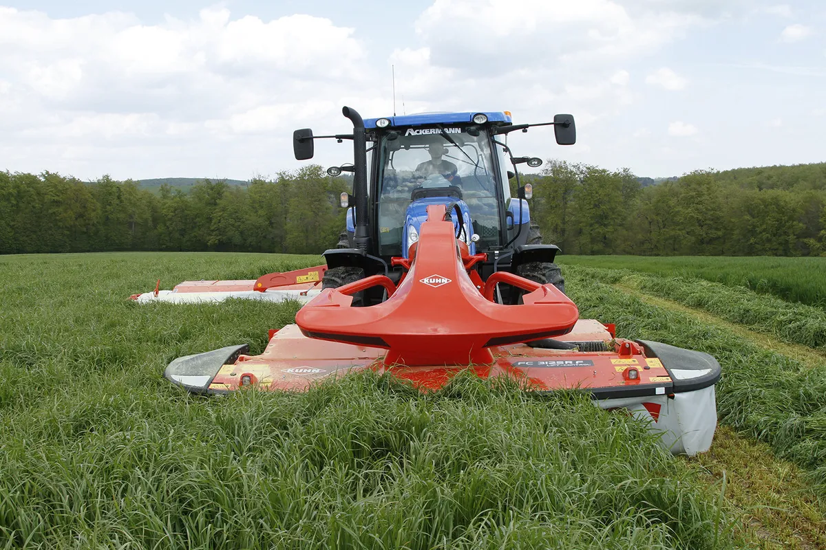 KUHN - FC 3125D- FF Front Mower Conditioner - Image 1