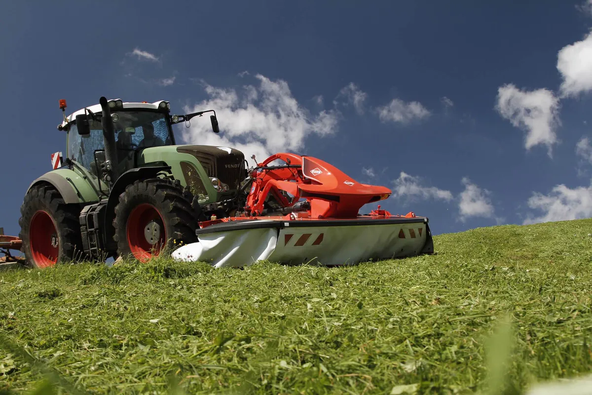 KUHN - FC 3125D- FF Front Mower Conditioner - Image 3