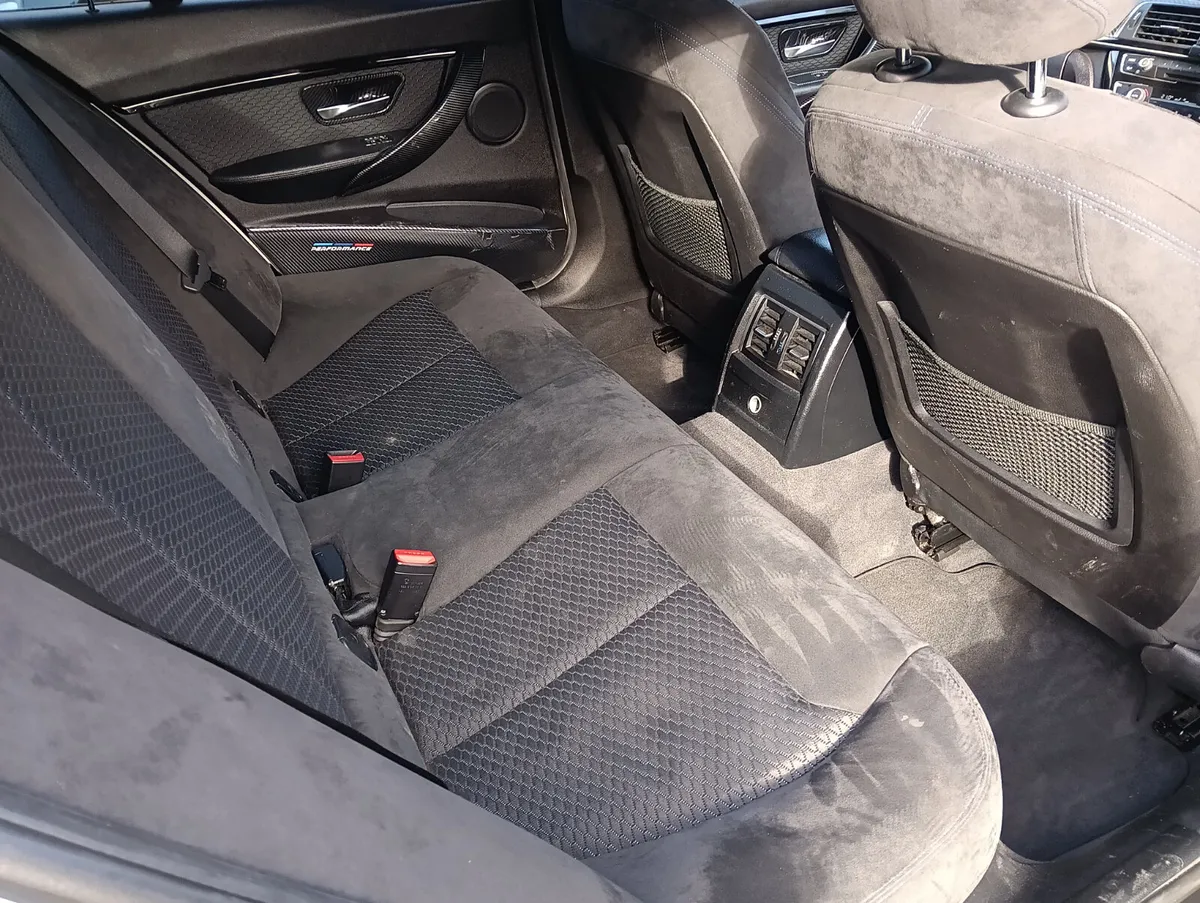 💥2016 BMW 330E M-sport Performance💥 - Image 3