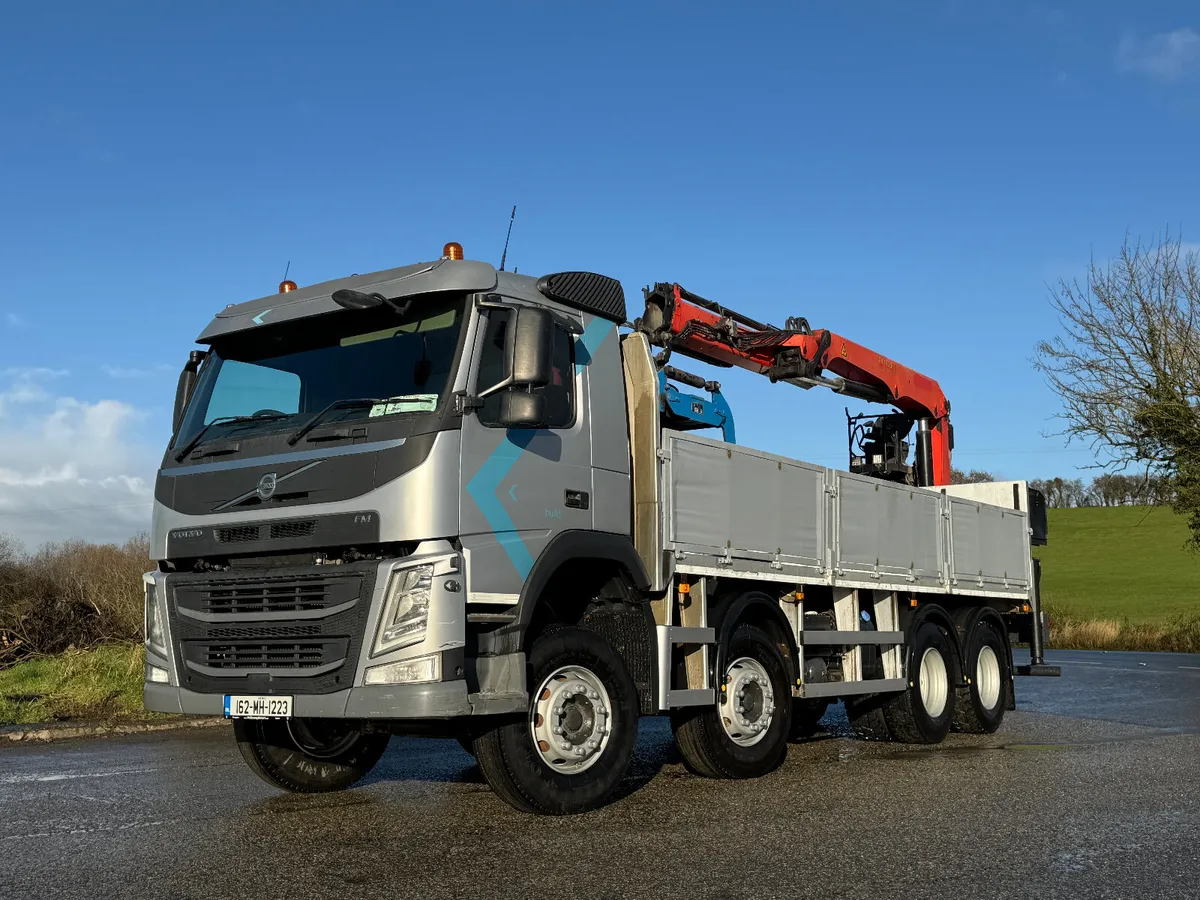 2016 Volvo FM 8x4 block truck. Ref No: 2570 - Image 1