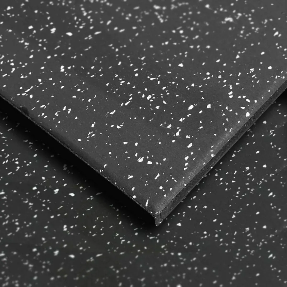 15mm Smooth Top Gym Mats With White Flecks - Image 2