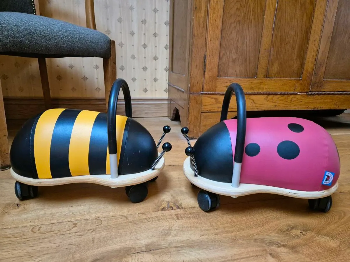 Wheelybug Toddler Wooden Ride-On - Image 3