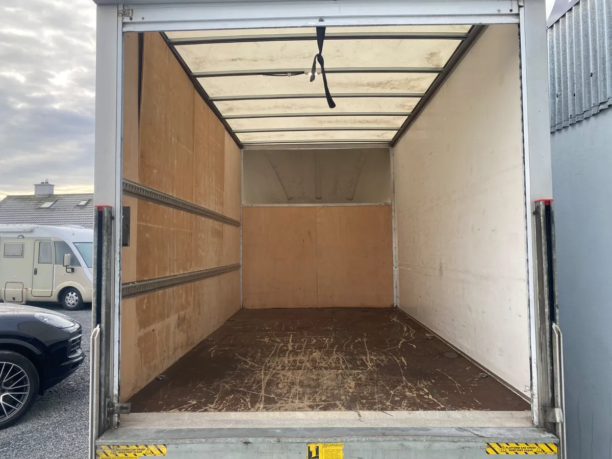 2022 FORD TRANSIT 2.0TDCI LUTON BOX & TAIL lIFT L4 - Image 4