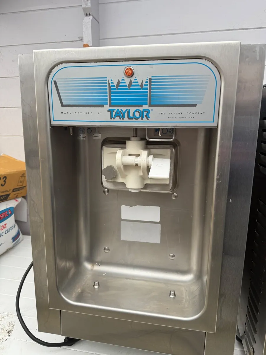 Ice cream Machines - Spaceman T15 and Taylor - Image 1