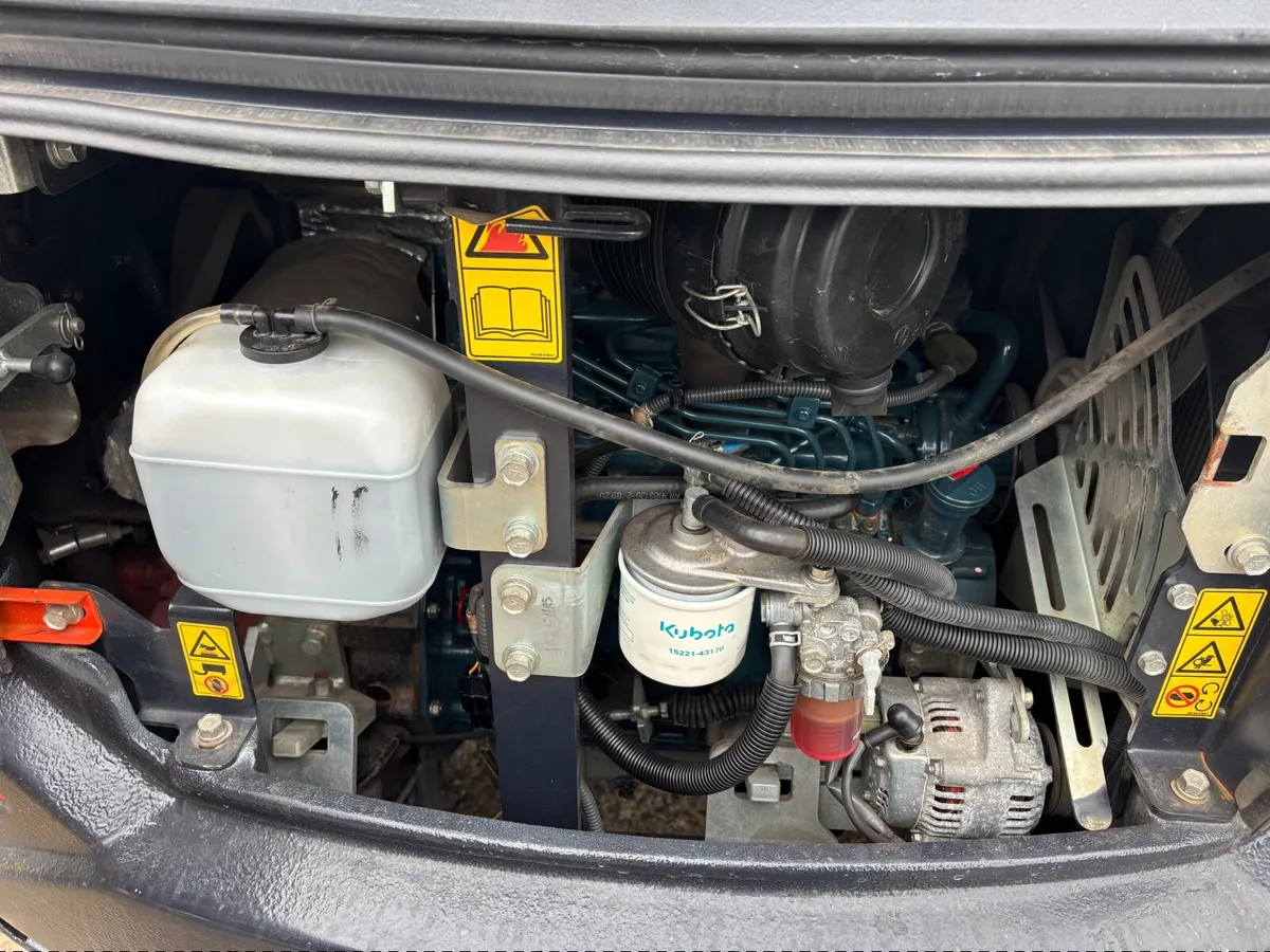 2020 KUBOTA KX 027-4 Low Hours - Image 4