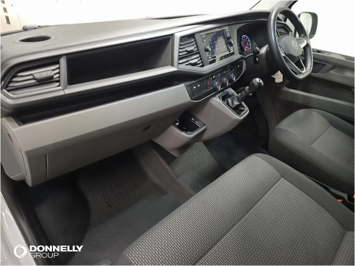 Volkswagen Transporter T30 Lwb Diesel Highline - Image 2