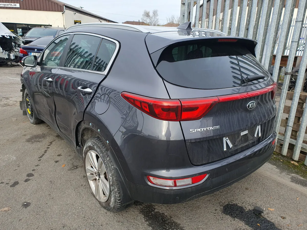 16 KIA SPORTAGE  1.7 crdi (D4FDG) FOR BREAKING - Image 2