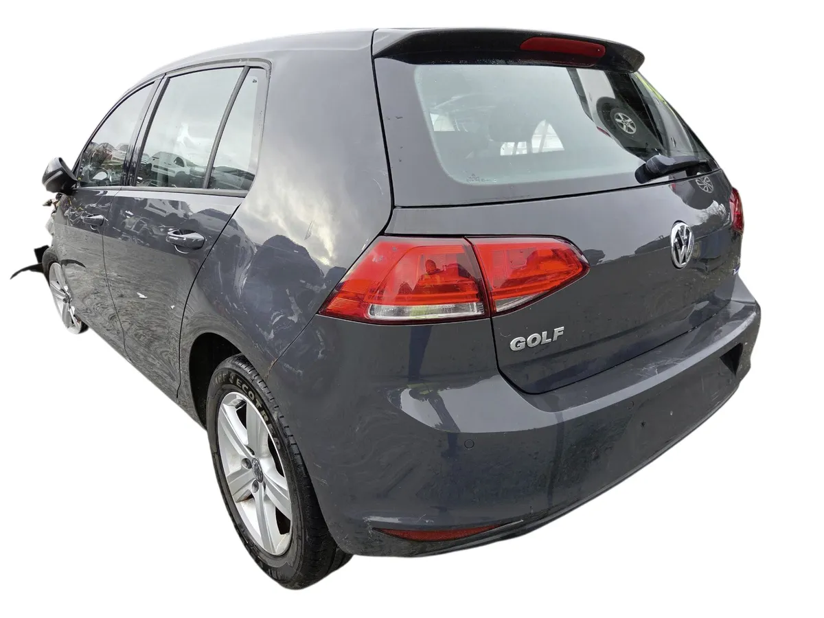 2015 VOLKSWAGEN GOLF Breaking/Dismantling - Image 2