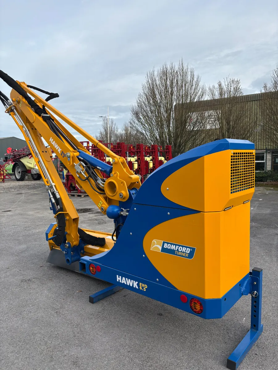 Bomford Hawk 6.5 Hedgecutter hedge cutter - Image 1