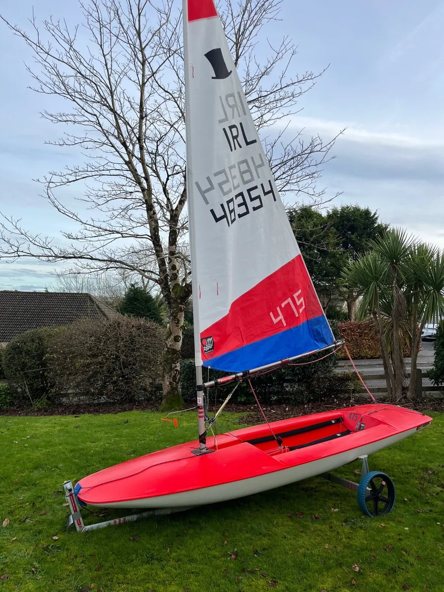Topper Sailing Dinghy - Image 1