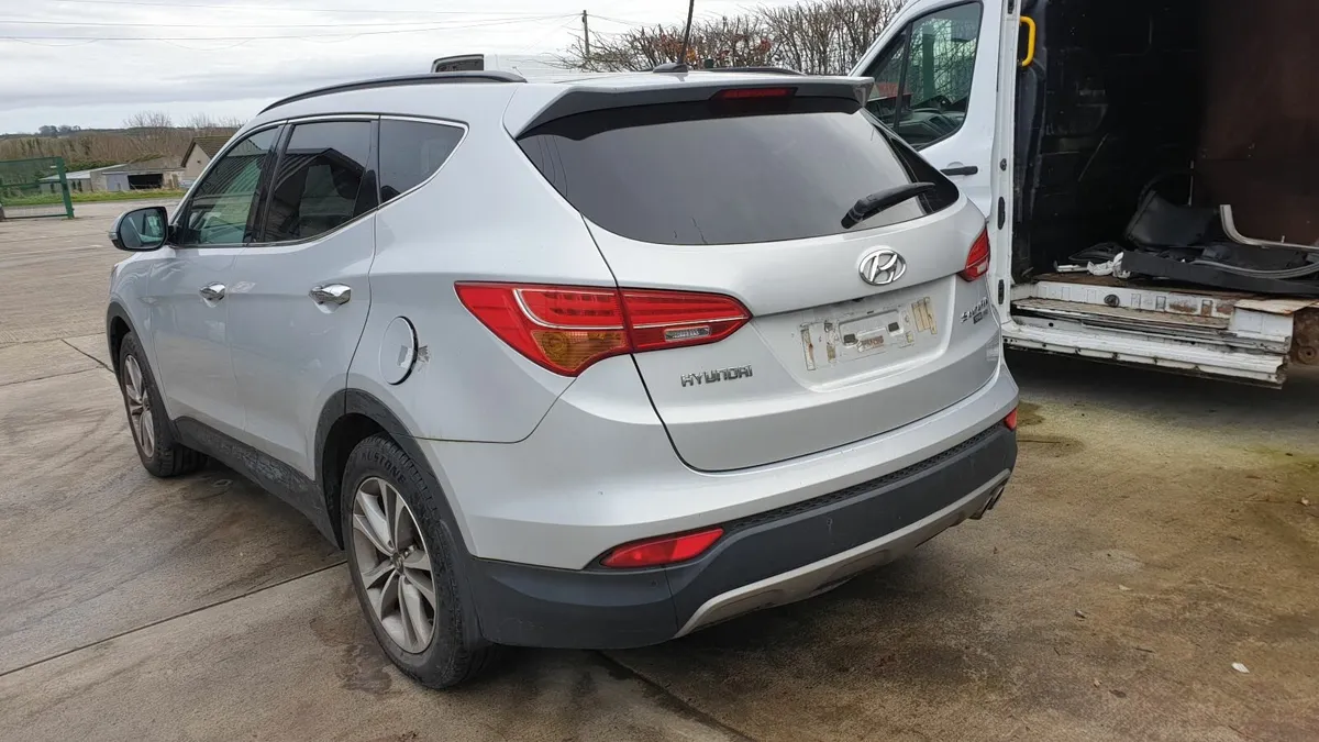 *For parts* Hyundai Santa Fe, 2.2 dsl auto (2015) - Image 4