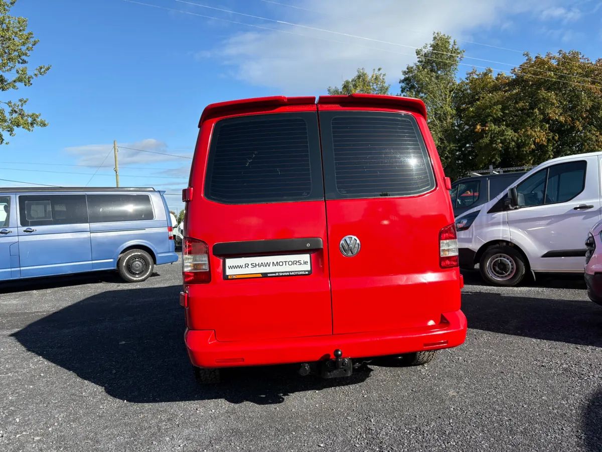 Volkswagen Camper - Image 2