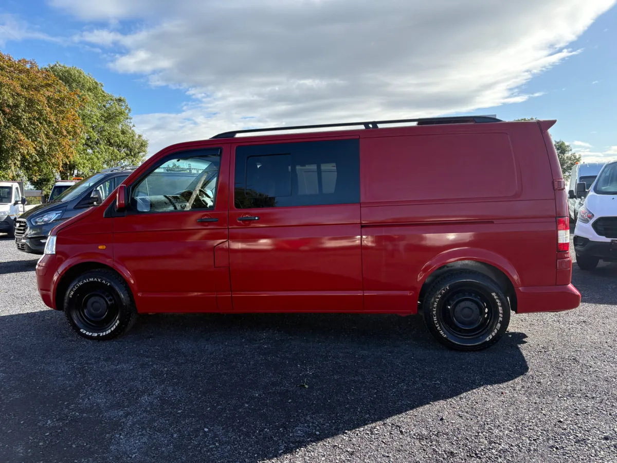 Volkswagen Camper - Image 1