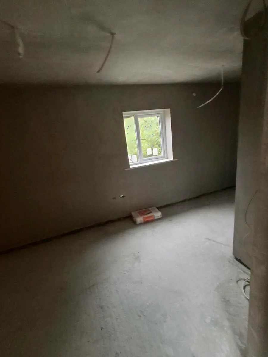 Plasterer available - Image 3