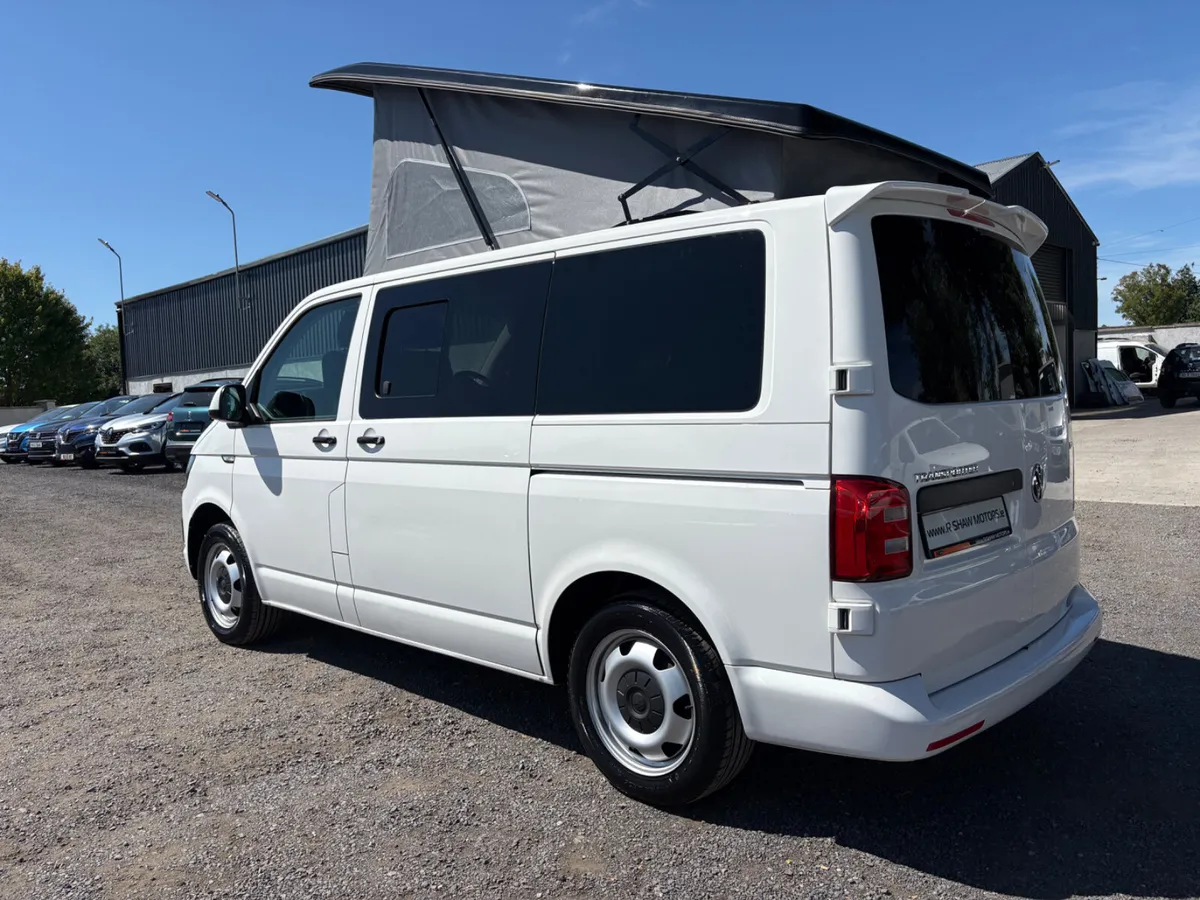 Volkswagen Camper - Image 4