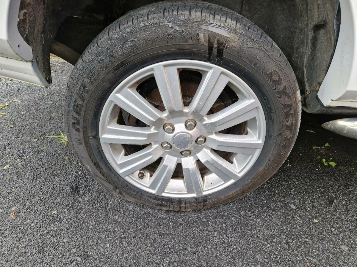 Land Rover 2.7 engine for sale (take full jeep) - Image 2