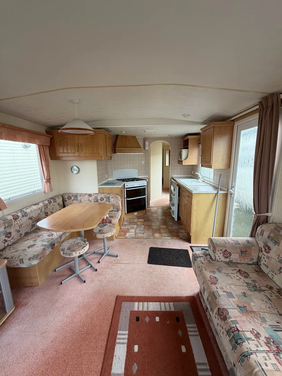 35 x 10 x 3 Bedroom Atlas Florida - Image 3