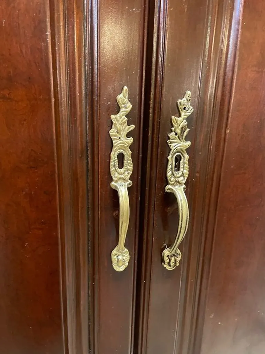 Chippendale Style Double-Door Side Cabinet - Image 4