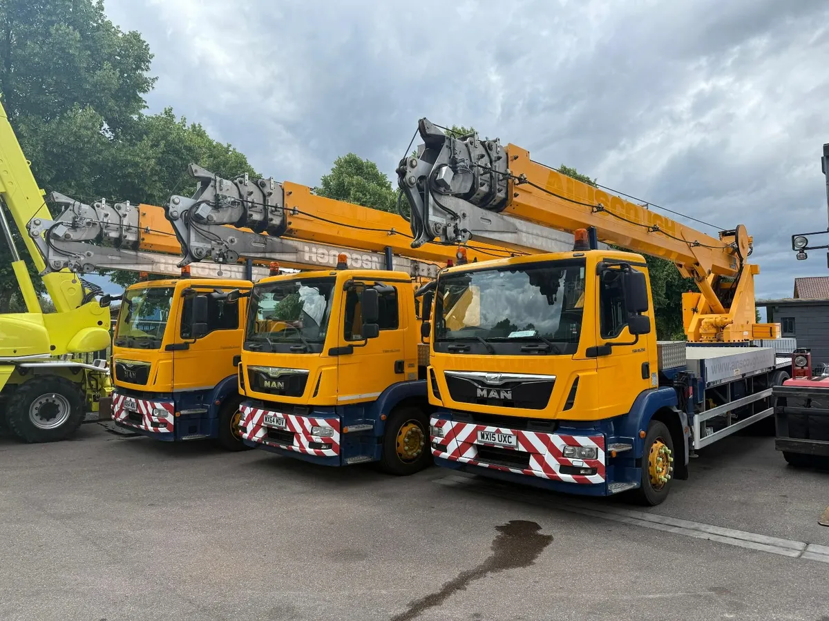 3 no. Böcker 44/4000 Cranes - Image 2