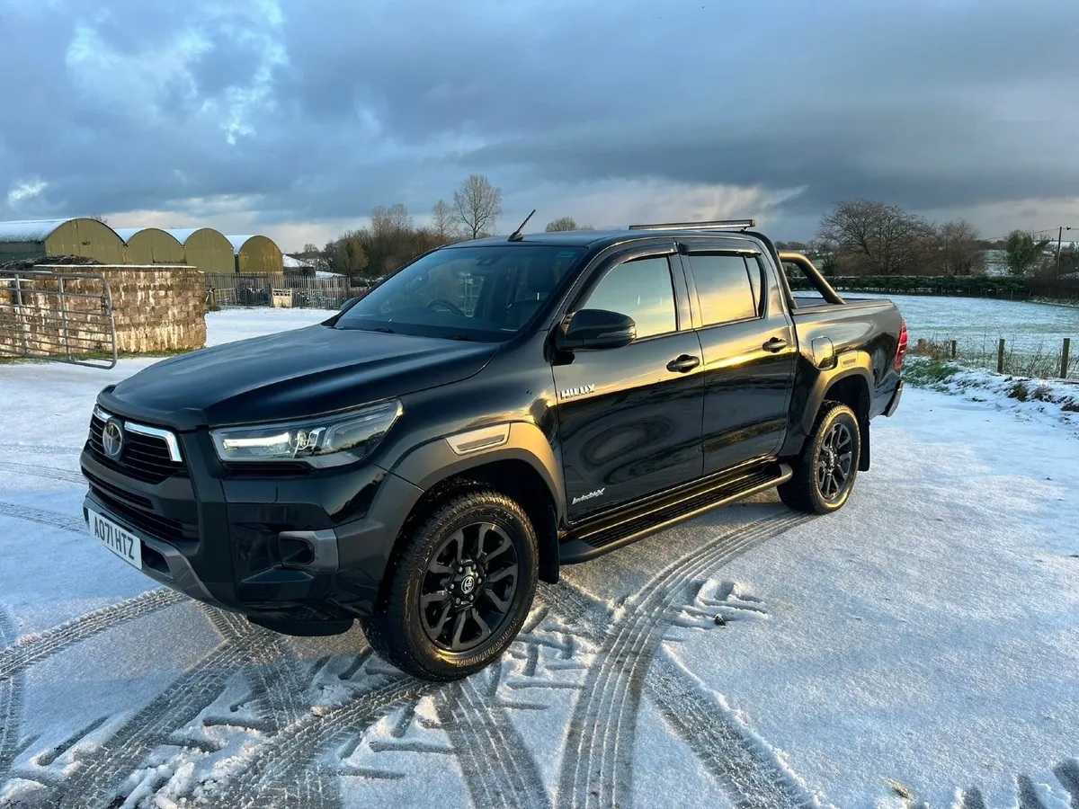 Toyota Hilux 2021 - Image 1