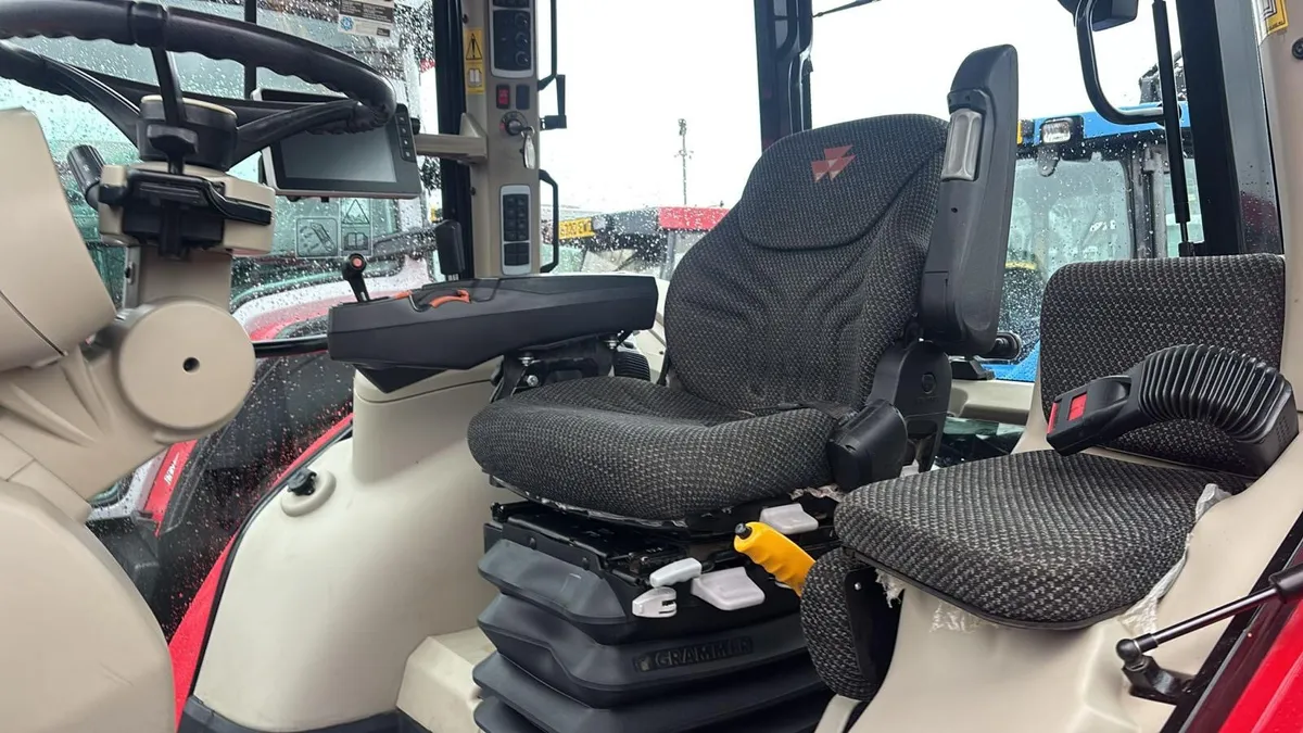 2020 Massey Ferguson 7618 - Image 4