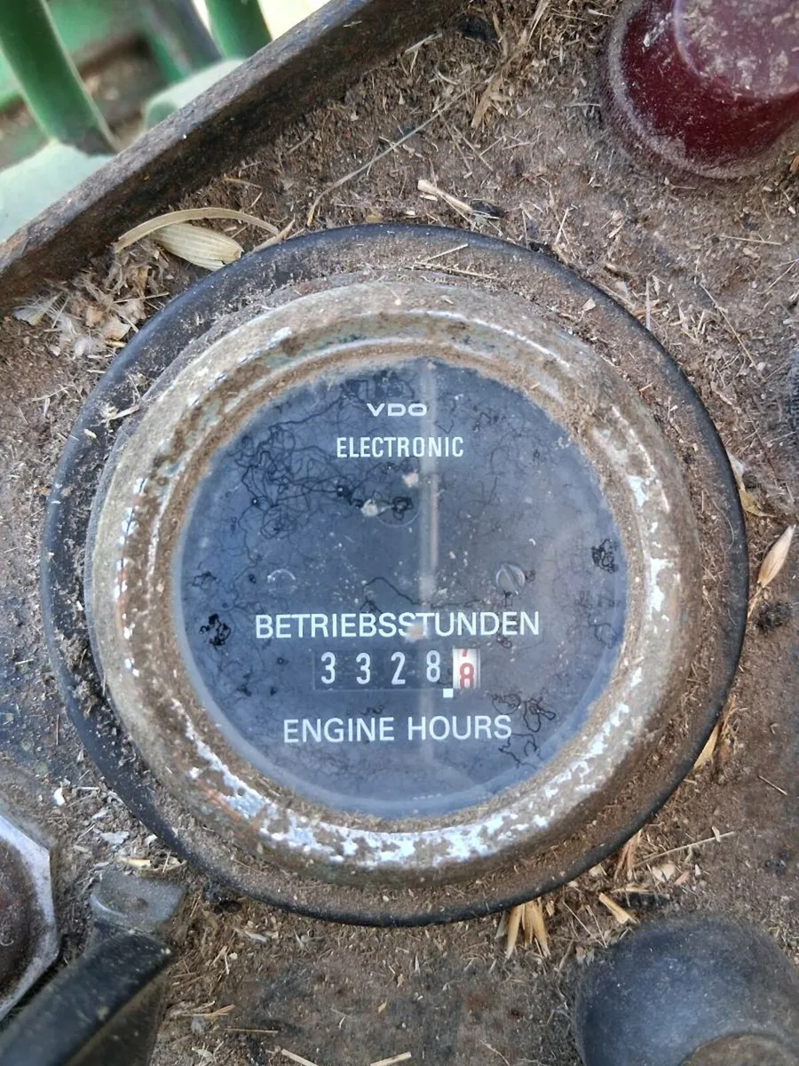 John Deere 965 Combine - Image 4