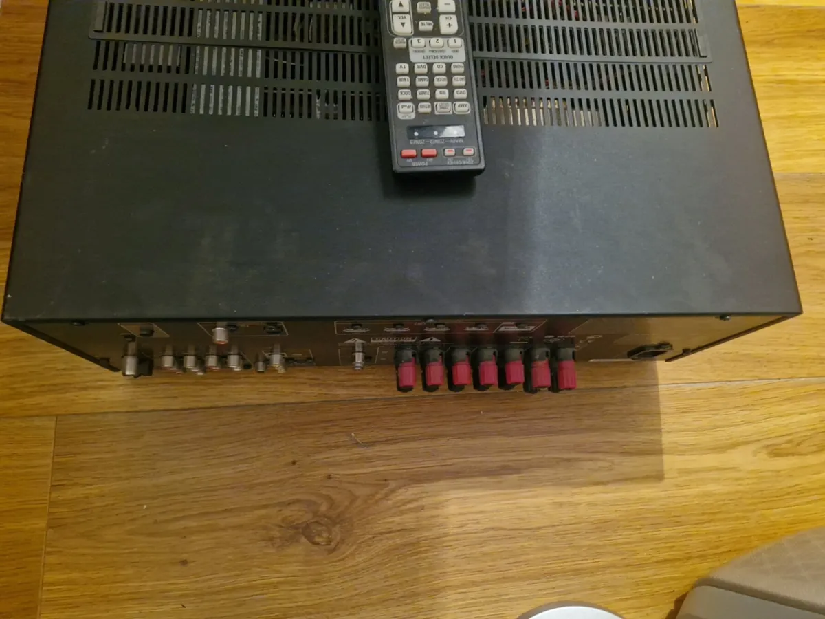 Denon 1911 AV Reciever - Image 2