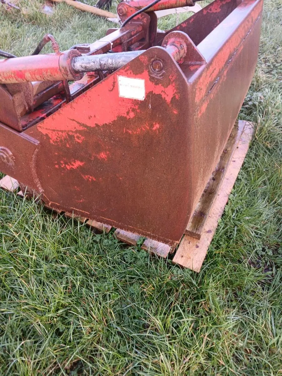 Silage grab and link box for sale - Image 4