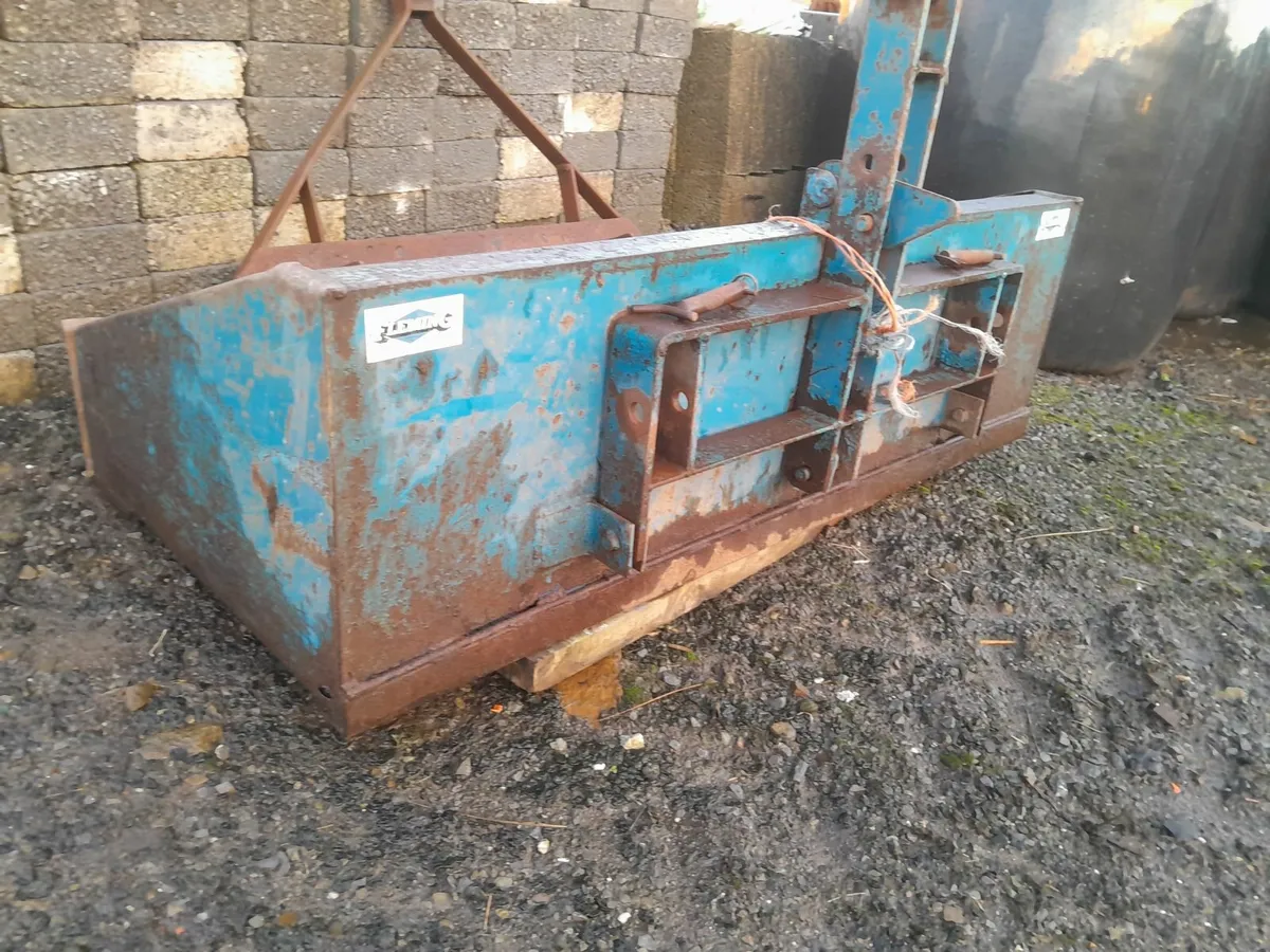 * Yard Clearance * Ramps, Linkbox / Lifter ... - Image 4