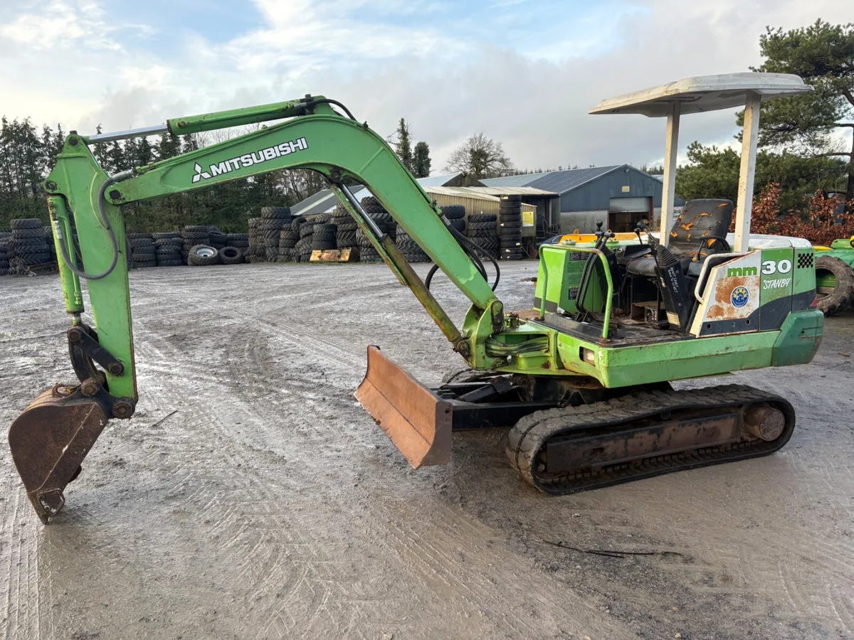 Mitsubishi 3ton - Image 1