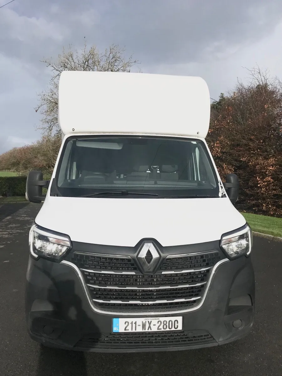 Renault master low loader - Image 1