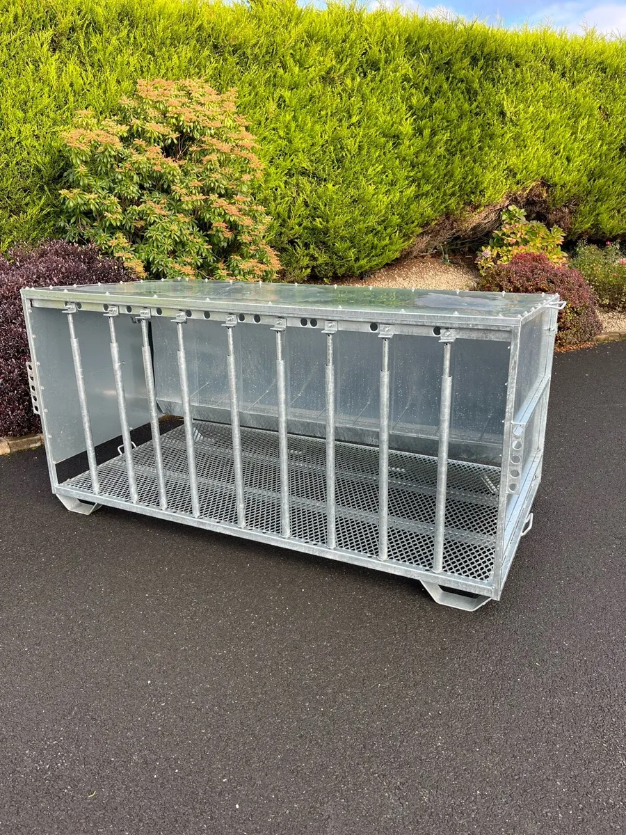 Brand New Galvanised Lamb Creep Feeder - Image 3