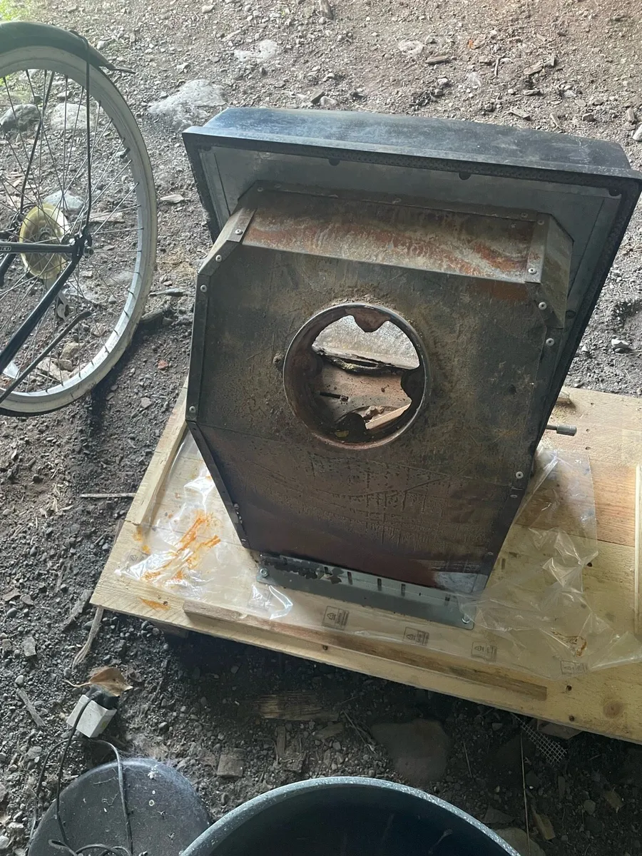 Stove - Image 2