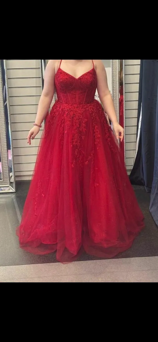 Debs dress - Image 4