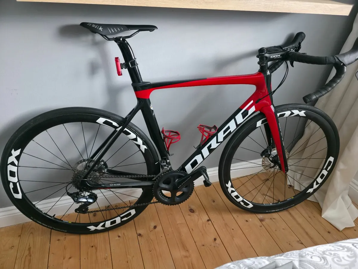 Carbon Road Bike - Celerra Disk Pro Ultegra R8000 - Image 1