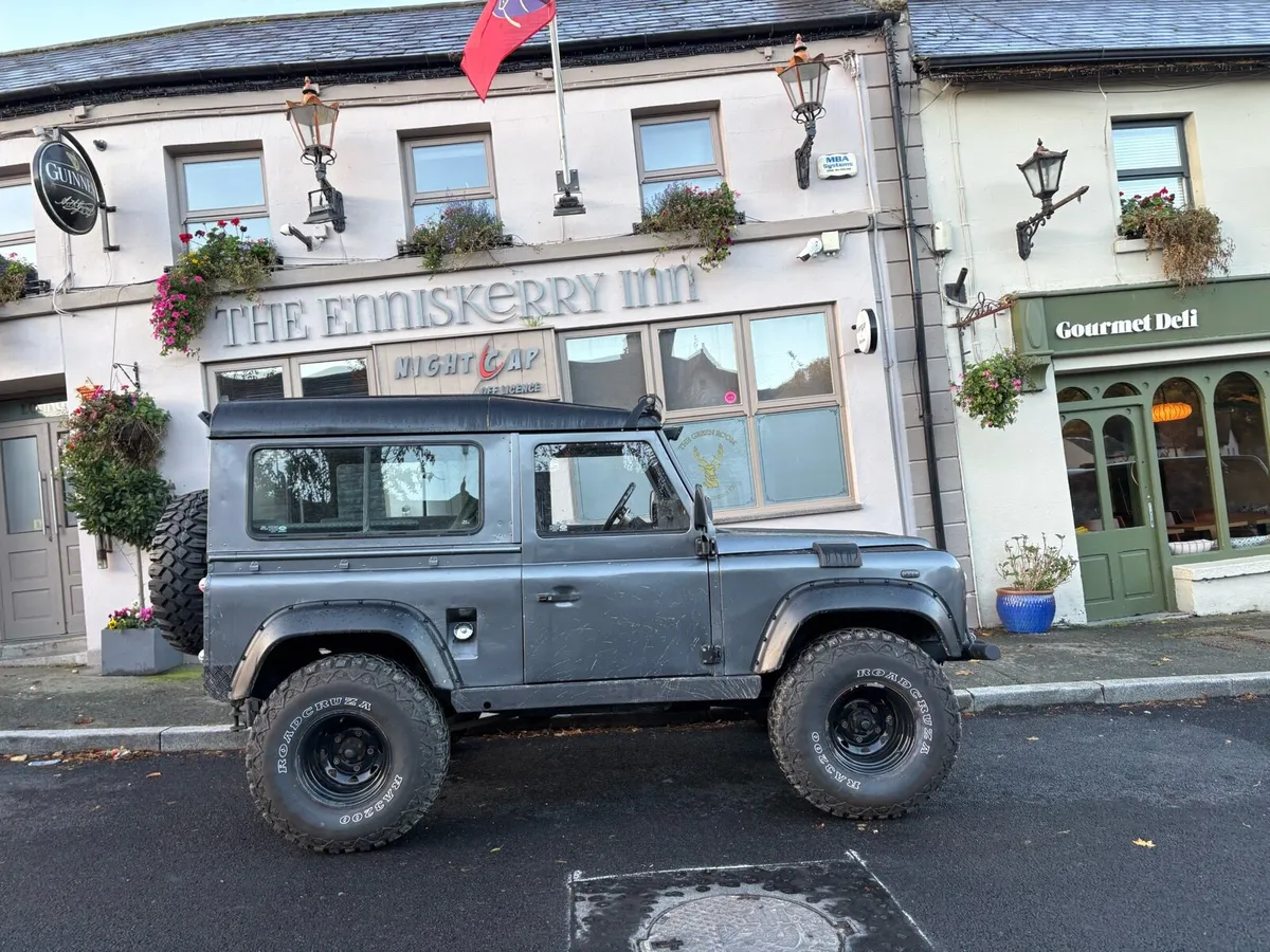 Defender 90 7 seater - Image 3