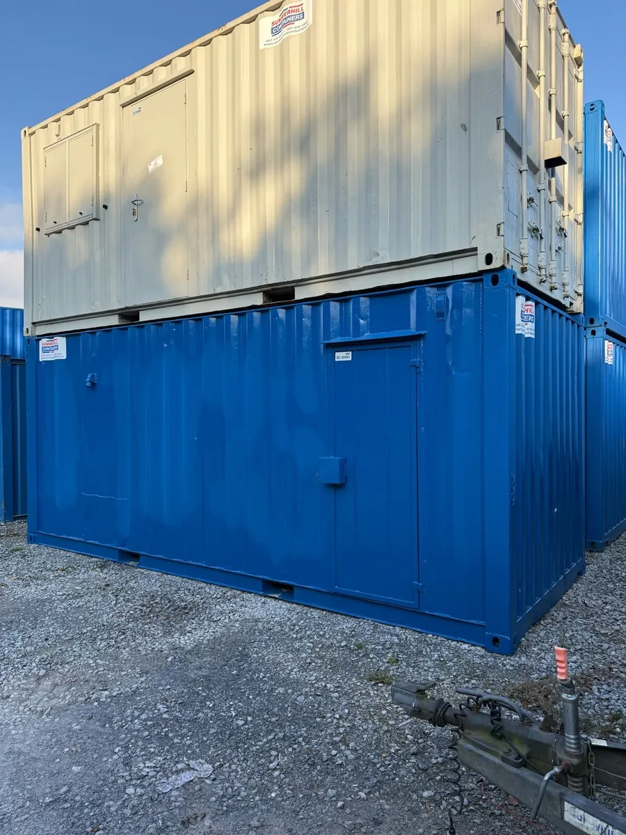 Office / drying room/ changing room/ dressing room - Image 4